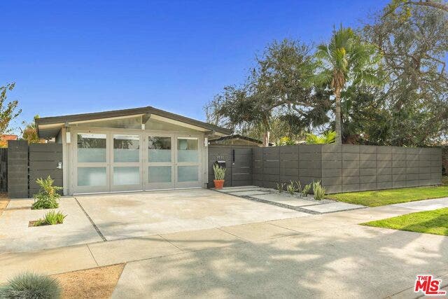 Property photo for 3032 SHIPWAY Avenue, Long Beach, CA
