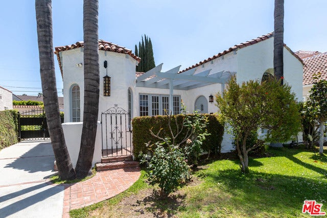 Property photo for 146 N CITRUS Avenue, Los Angeles, CA