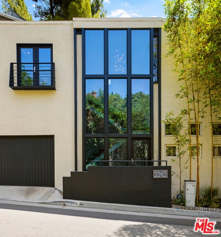 Property photo for 3242 LEDGEWOOD Drive, Los Angeles, CA