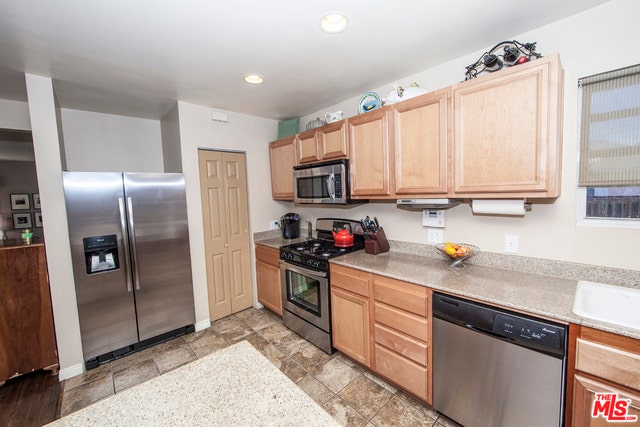 Property photo for 6727 W 88TH Street, Westchester, CA