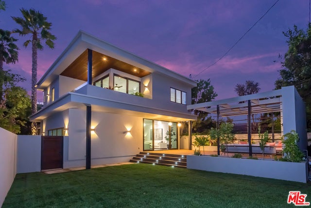 Property photo for 4250 REDWOOD Avenue, Los Angeles, CA