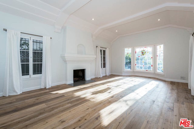 Property photo for 992 STEARNS Drive, Los Angeles, CA