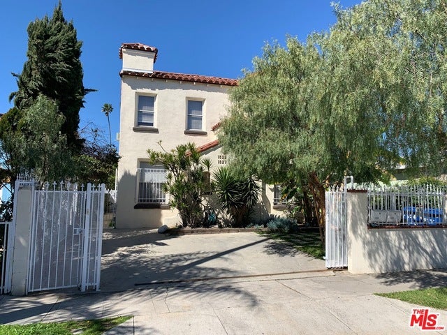 Property photo for 1525 S CLOVERDALE Avenue, Los Angeles, CA