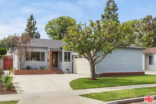 Property photo for 11421 PATOM Drive, Culver City, CA