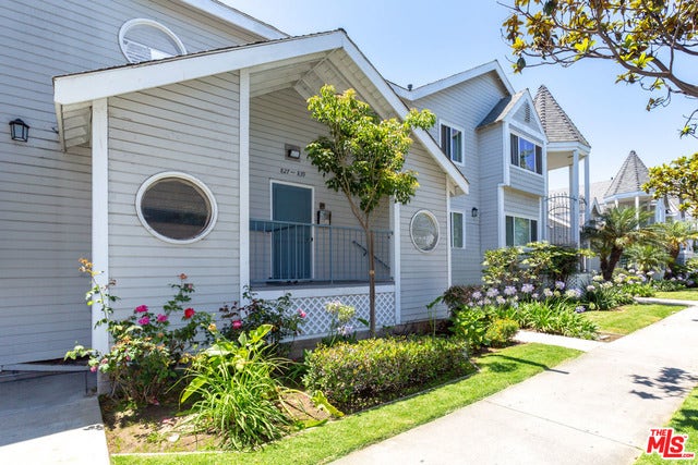 Property photo for 829 MAGNOLIA Avenue, Long Beach, CA
