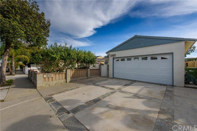 Property photo for 1826 Marine Avenue, Manhattan Beach, CA