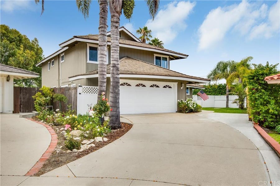 Property photo for 5704 Sunmist Drive, Rancho Palos Verdes, CA