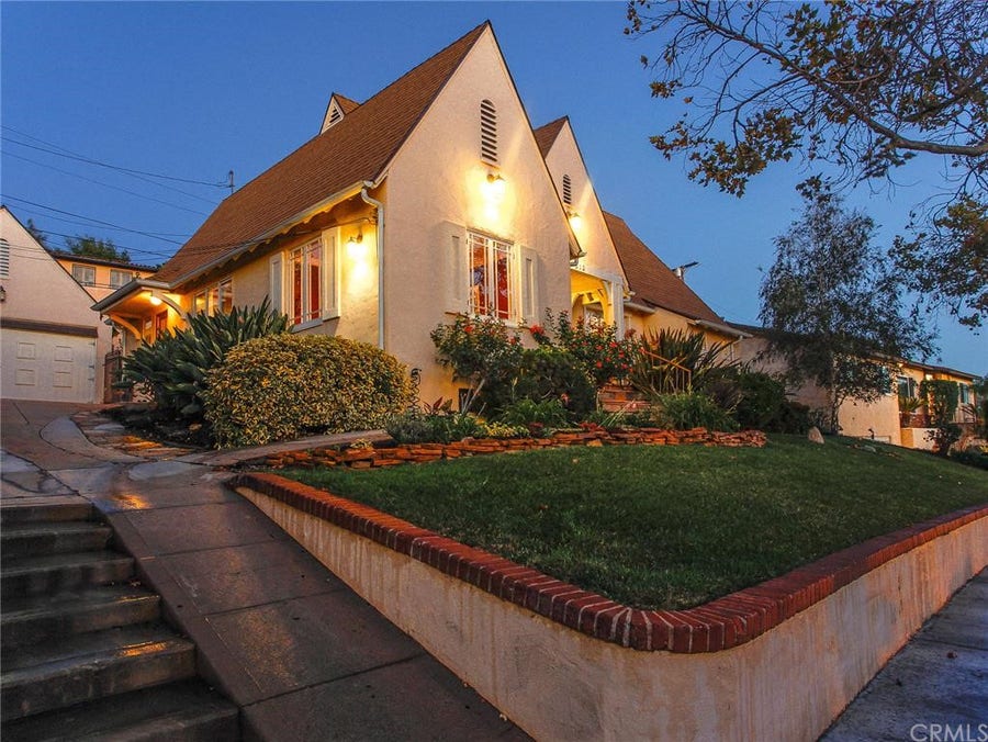 Property photo for 512 La Loma Road, Glendale, CA