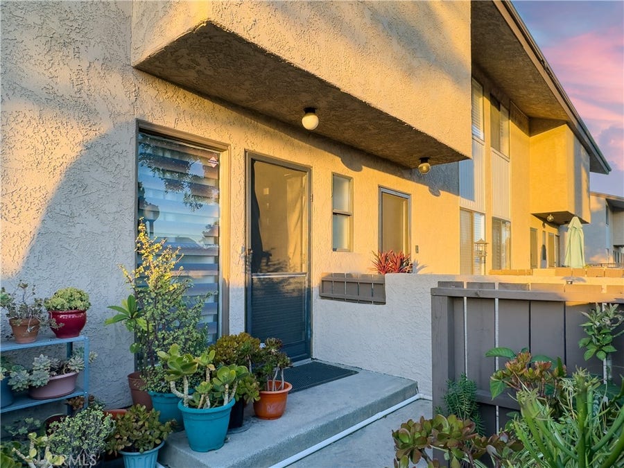Property photo for 21651 Villa Pacifica Circle, Carson, CA