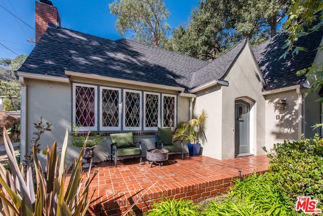 Property photo for 2753 N BEACHWOOD Drive, Los Angeles, CA