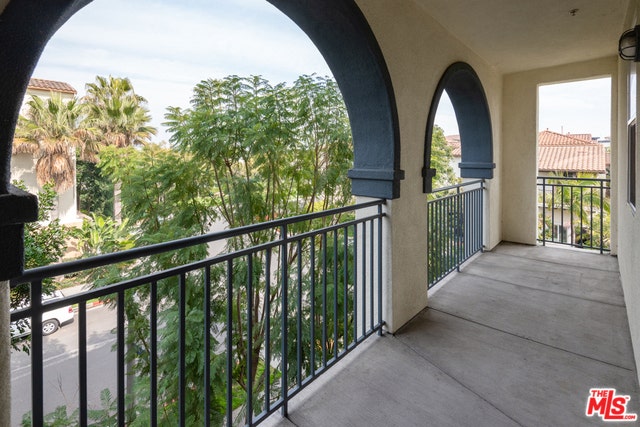 Property photo for 12963 RUNWAY Road, #316, Playa Vista, CA