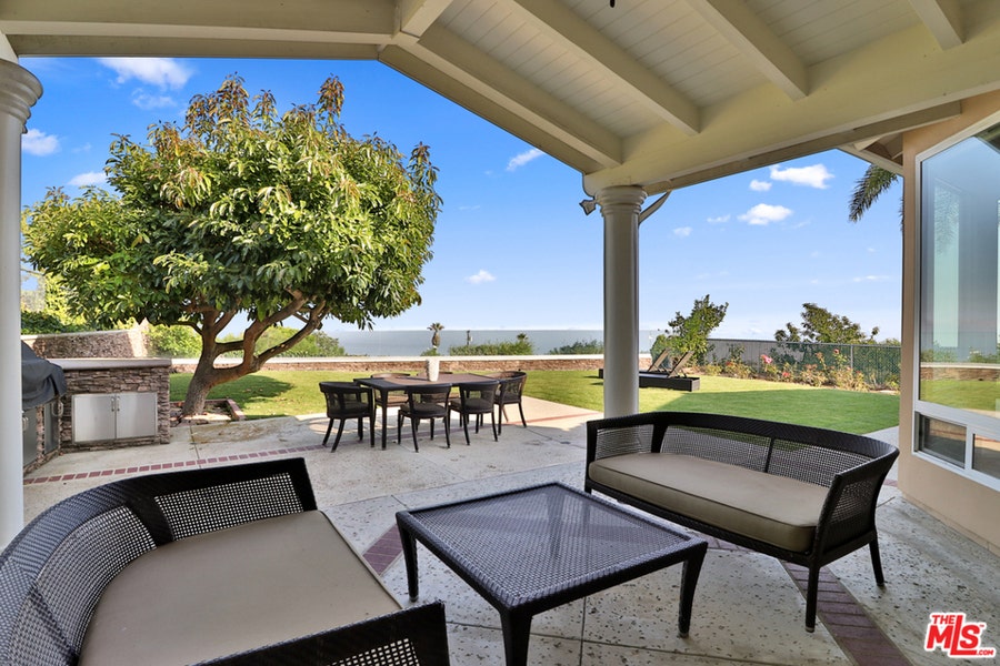 Property photo for 3216 Deluna Drive, Rancho Palos Verdes, CA