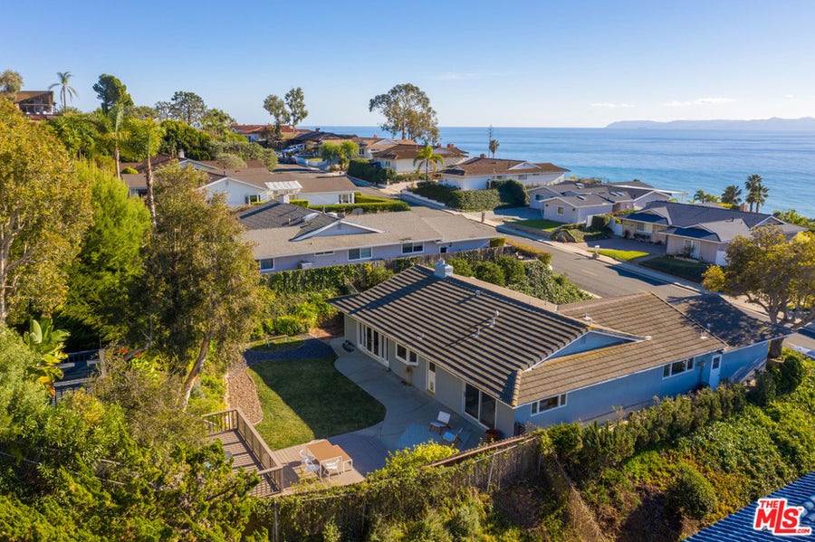 Property photo for 32444 Sea Raven Drive, Rancho Palos Verdes, CA