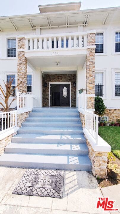 Property photo for 1214 S NORTON Avenue, #2, Los Angeles, CA