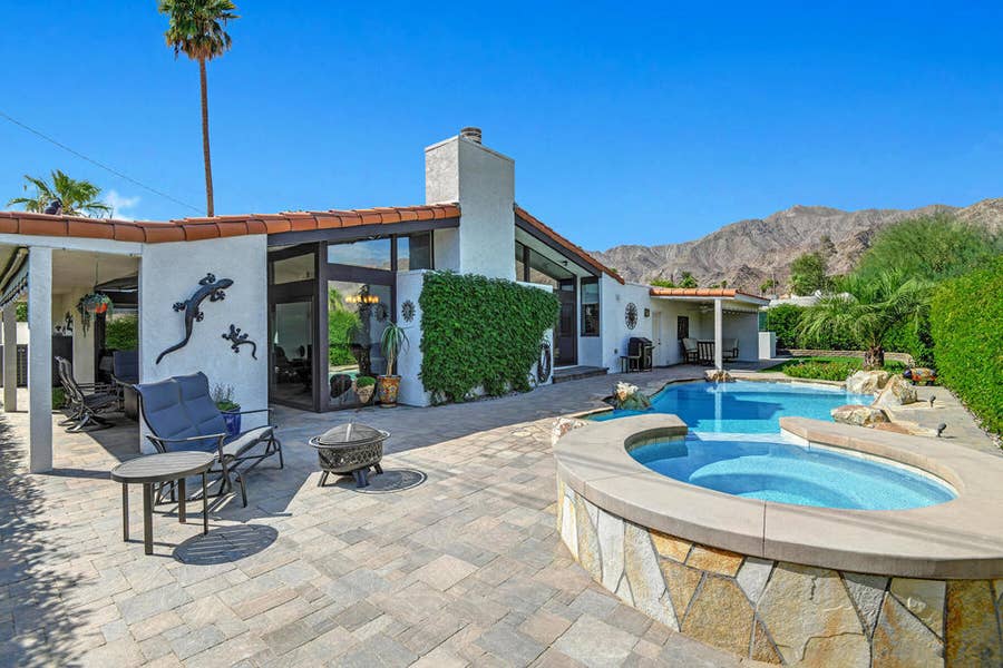 Property photo for 54270 Avenida Alvarado, La Quinta, CA