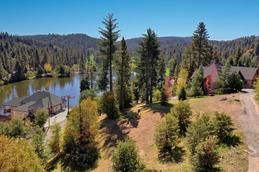 Property photo for 788 Brentwood Drive, Lake Arrowhead, CA