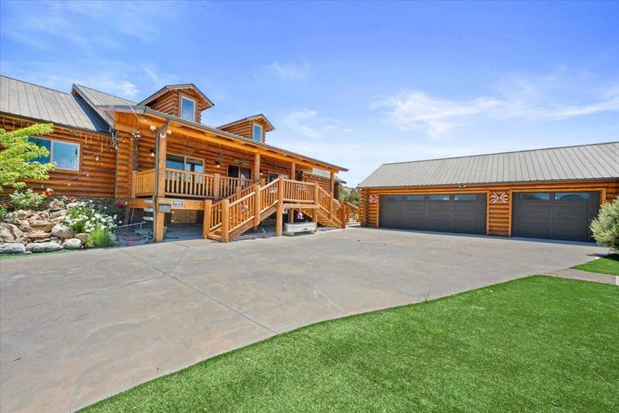 Property photo for 1925 Baldwin Lake Road, Big Bear, CA