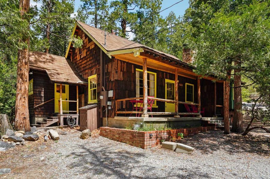 Property photo for 55280 Circle Way, Idyllwild, CA