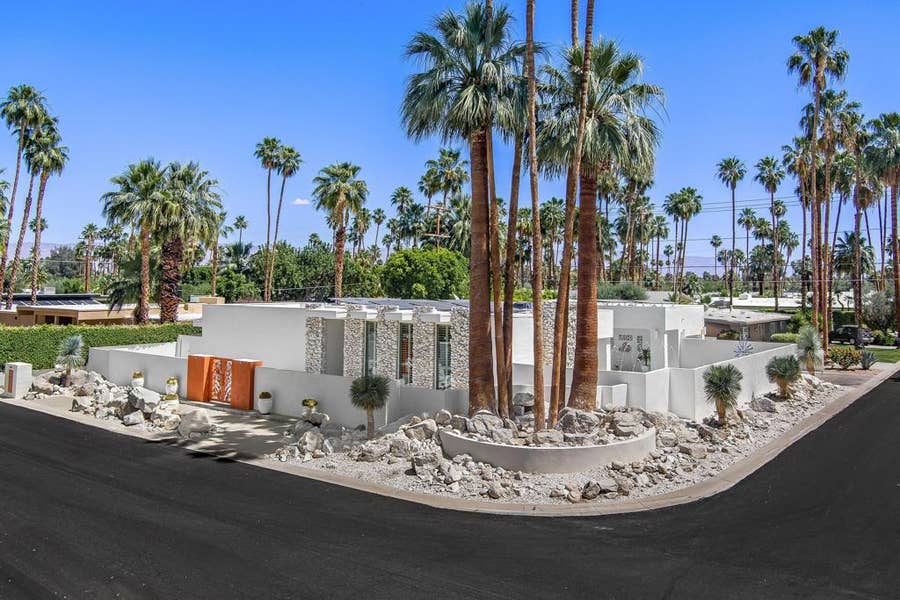 Property photo for 1190 S Calle De Maria, Palm Springs, CA