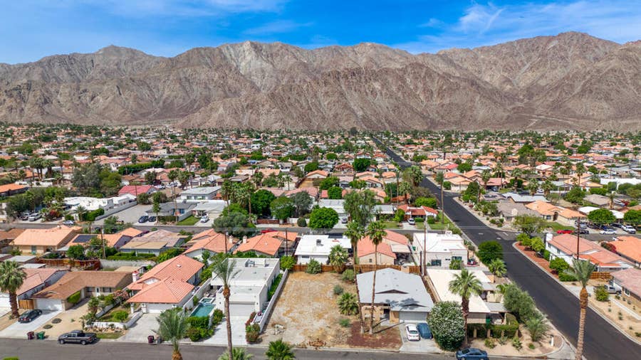 Property photo for 52065 Avenida Navarro, La Quinta, CA