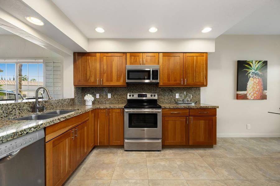 Property photo for 618 Vista Lago Circle N, Palm Desert, CA