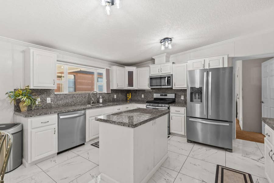 Property photo for 35461 Mexico Way, Thousand Palms, CA