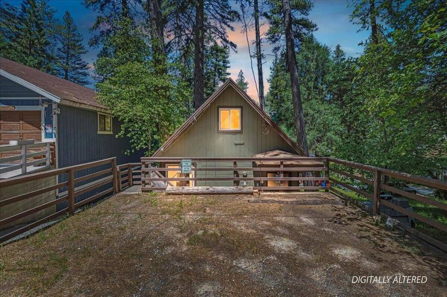 Property photo for 22928 Laurel Lane, Crestline, CA