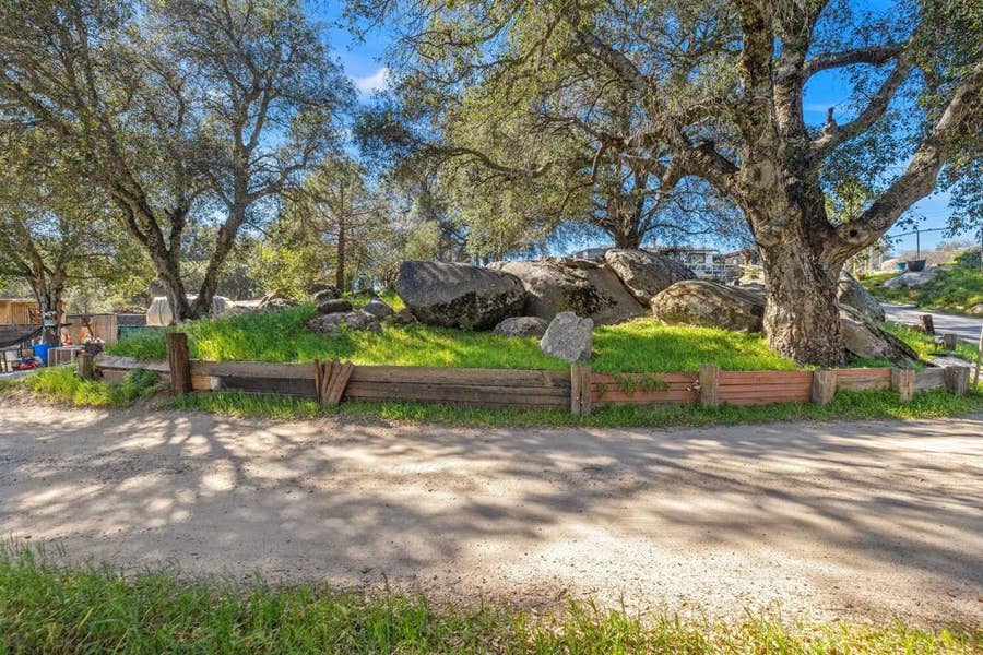Property photo for 18565 Keyes Drive, Banning, CA
