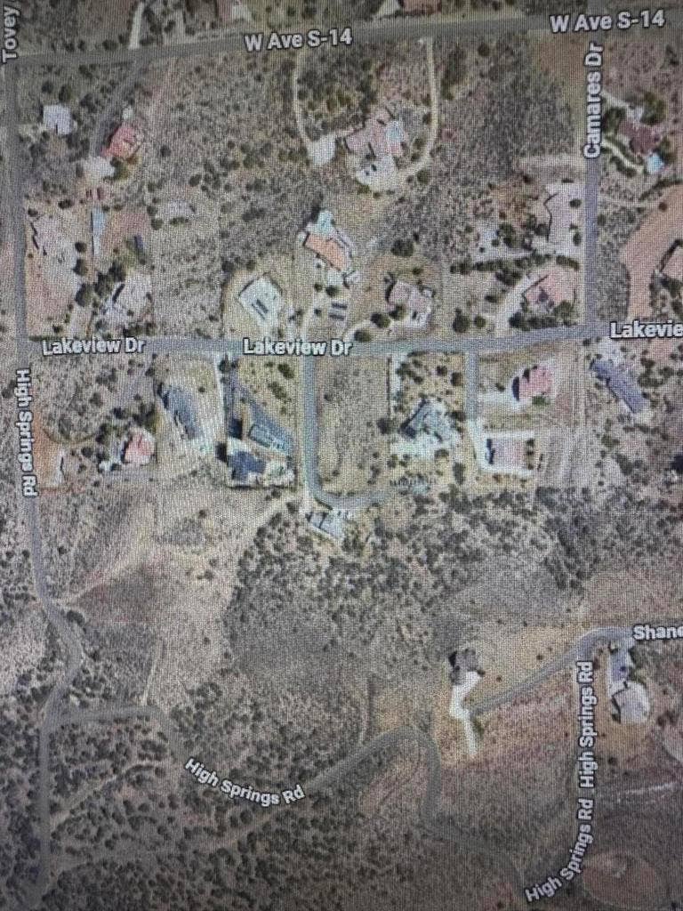 Property photo for 1 Camares Drive, Palmdale, CA