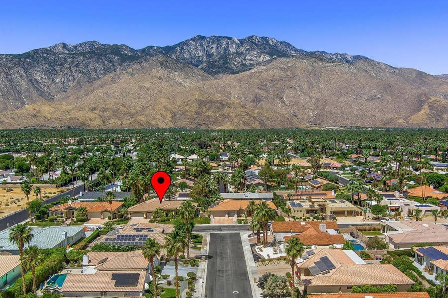 Property photo for 1681 Ponderosa Way, Palm Springs, CA