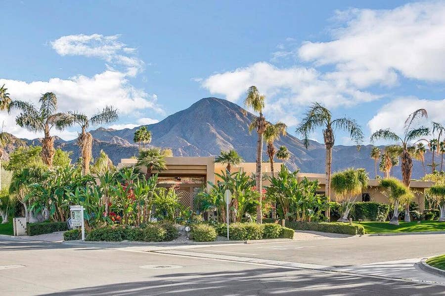 Property photo for 45625 Apache Road, Indian Wells, CA