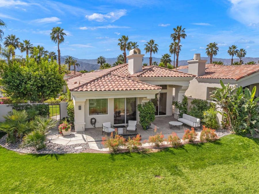 Property photo for 220 Tomahawk Drive, Palm Desert, CA