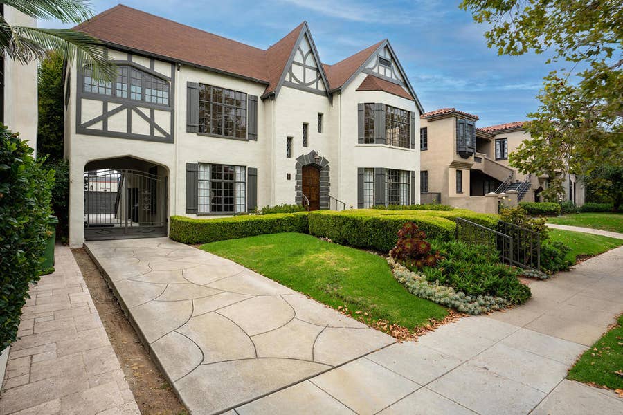 Property photo for 407 N Orange Drive, Los Angeles, CA