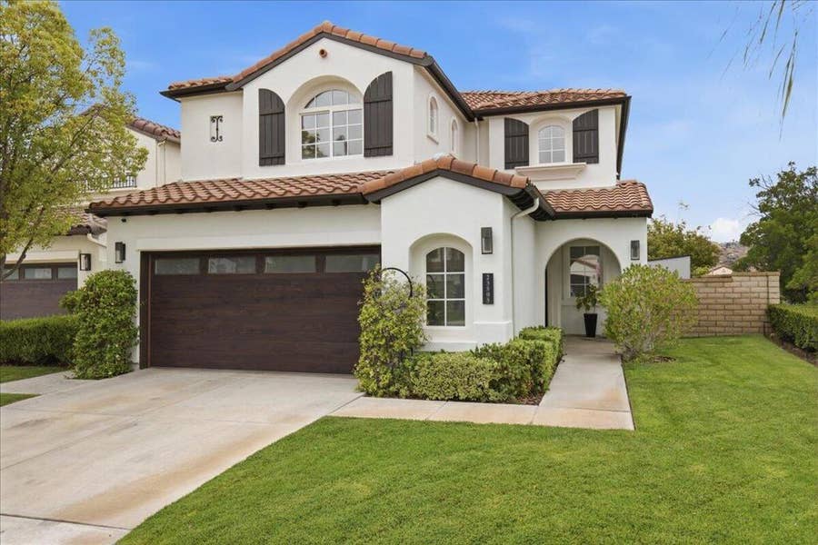 Property photo for 23505 Gentian Court, Valencia, CA