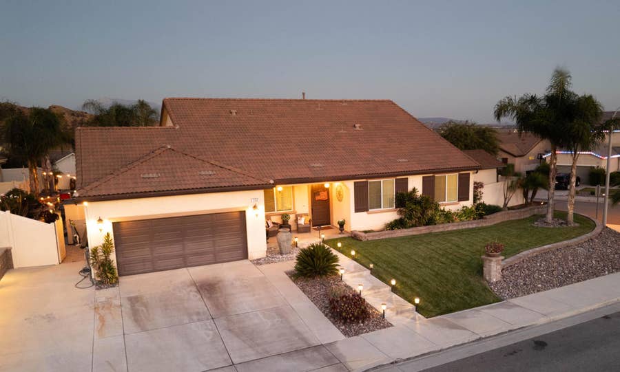 Property photo for 102 Knoll Crest Drive, Calimesa, CA