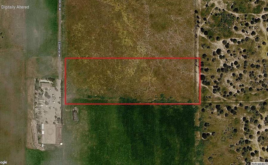 Property photo for 219 Street West & Avenue D 8, Lancaster, CA