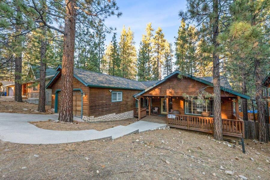 Property photo for 41640 Mockingbird Drive, Big Bear, CA