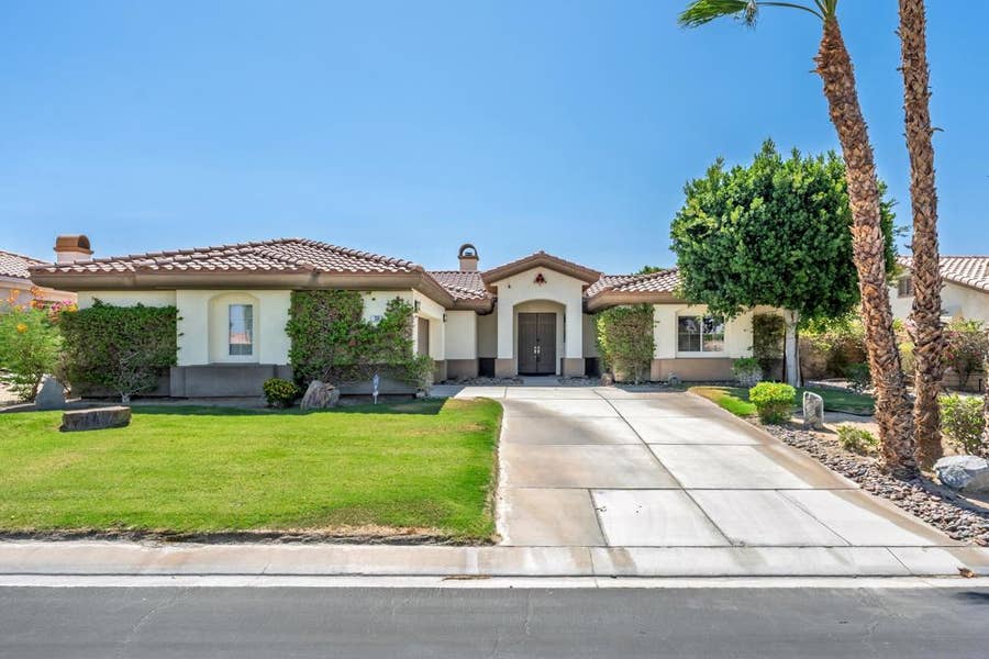 Property photo for 139 Saint Thomas Place, Rancho Mirage, CA