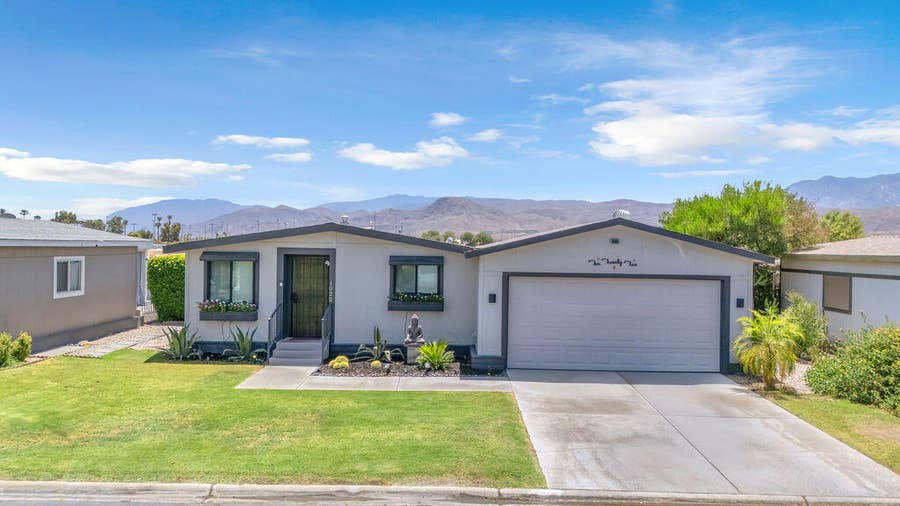 Property photo for 1022 Via Grande, Cathedral City, CA