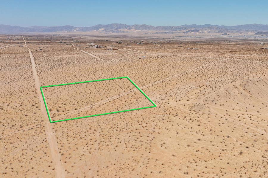 Property photo for 108 Pampa Avenue, Palms, CA