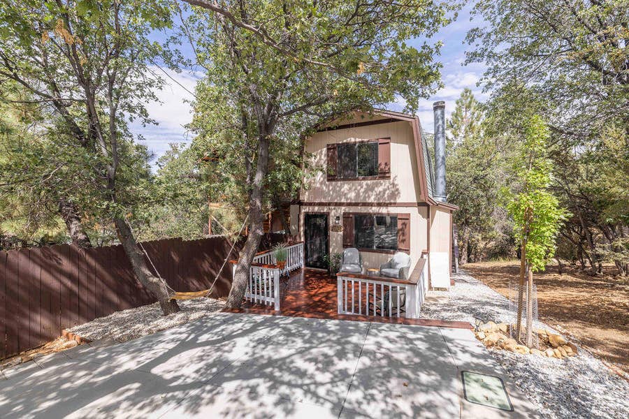 Property photo for 459 Inyo Avenue, Sugarloaf, CA