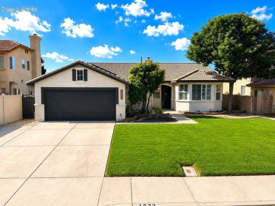 Property photo for 1522 Sutherland Street, Lancaster, CA