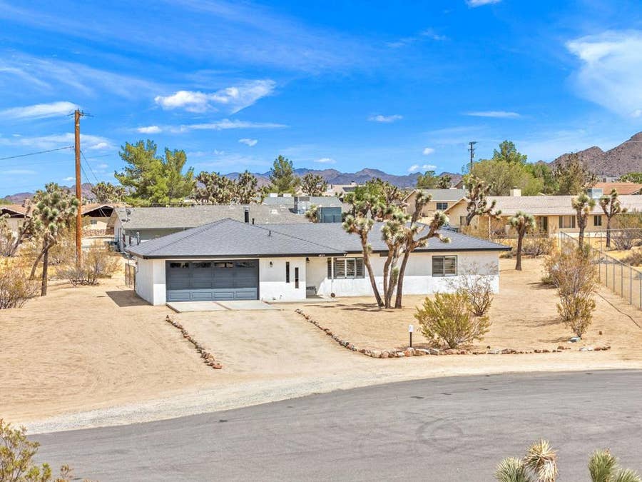 Property photo for 6829 Palisade Way, Yucca Valley, CA