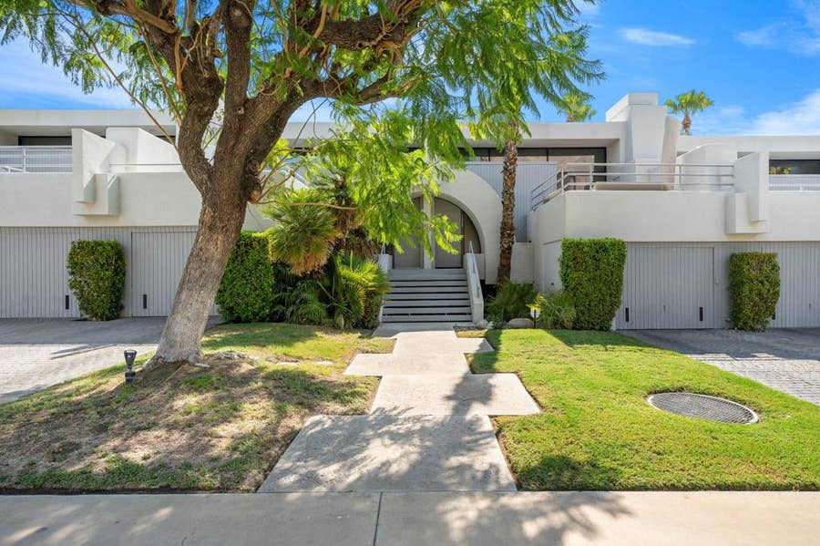 Property photo for 1530 N Kaweah Road, Palm Springs, CA