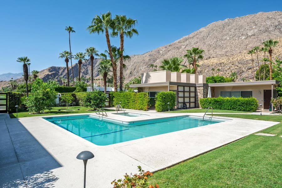 Property photo for 500 W Arenas Road, #4, Palm Springs, CA