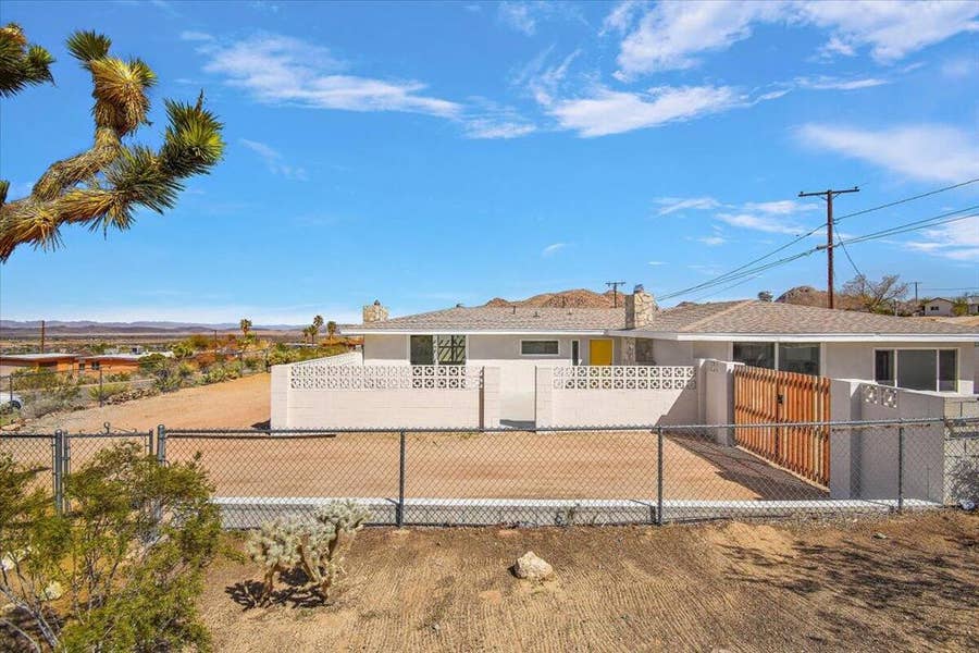Property photo for 7107 Hillview Road, Joshua Tree, CA