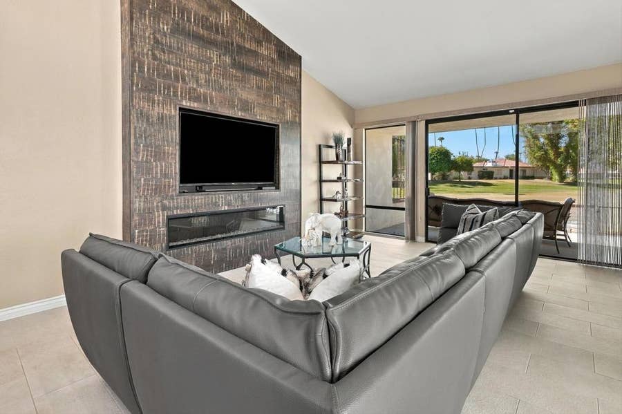 Property photo for 50 Avenida Las Palmas, Rancho Mirage, CA