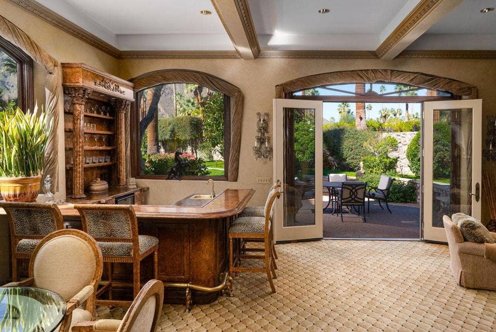 457 W Hermosa Place, Palm Springs, CA 92262 0 - 20
