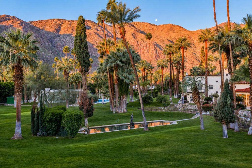 457 W Hermosa Place, Palm Springs, CA 92262 Expansive Grounds, Pond & Villa