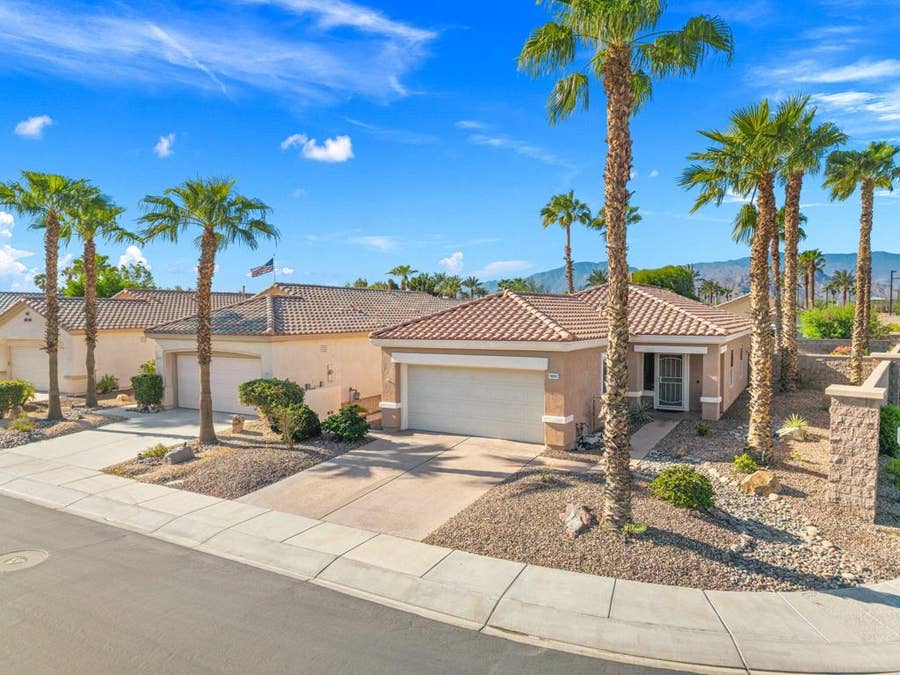 Property photo for 78507 Glastonbury Way, Palm Desert, CA